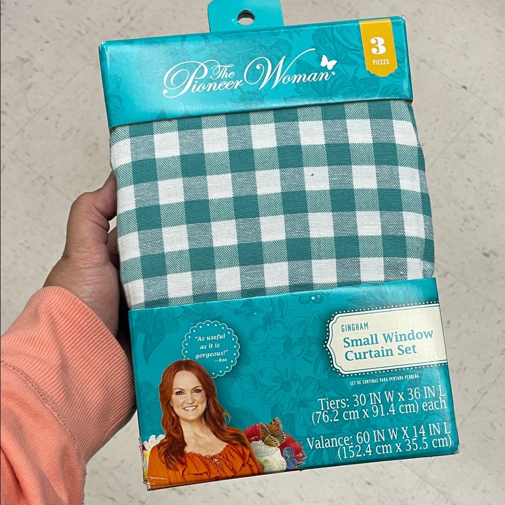 The Pioneer Woman Teal and White Gingham Kitchen Curtain 3 Set
